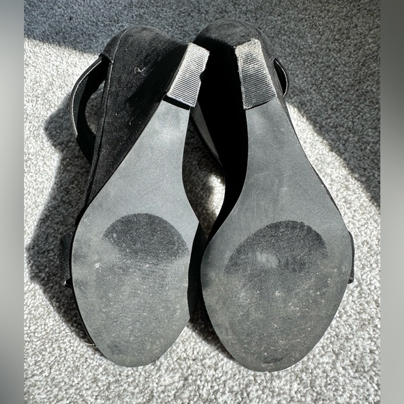 Just Fab Faux Suede Wedge Sandals, Black, Size 7.5 - Picture 6 of 6